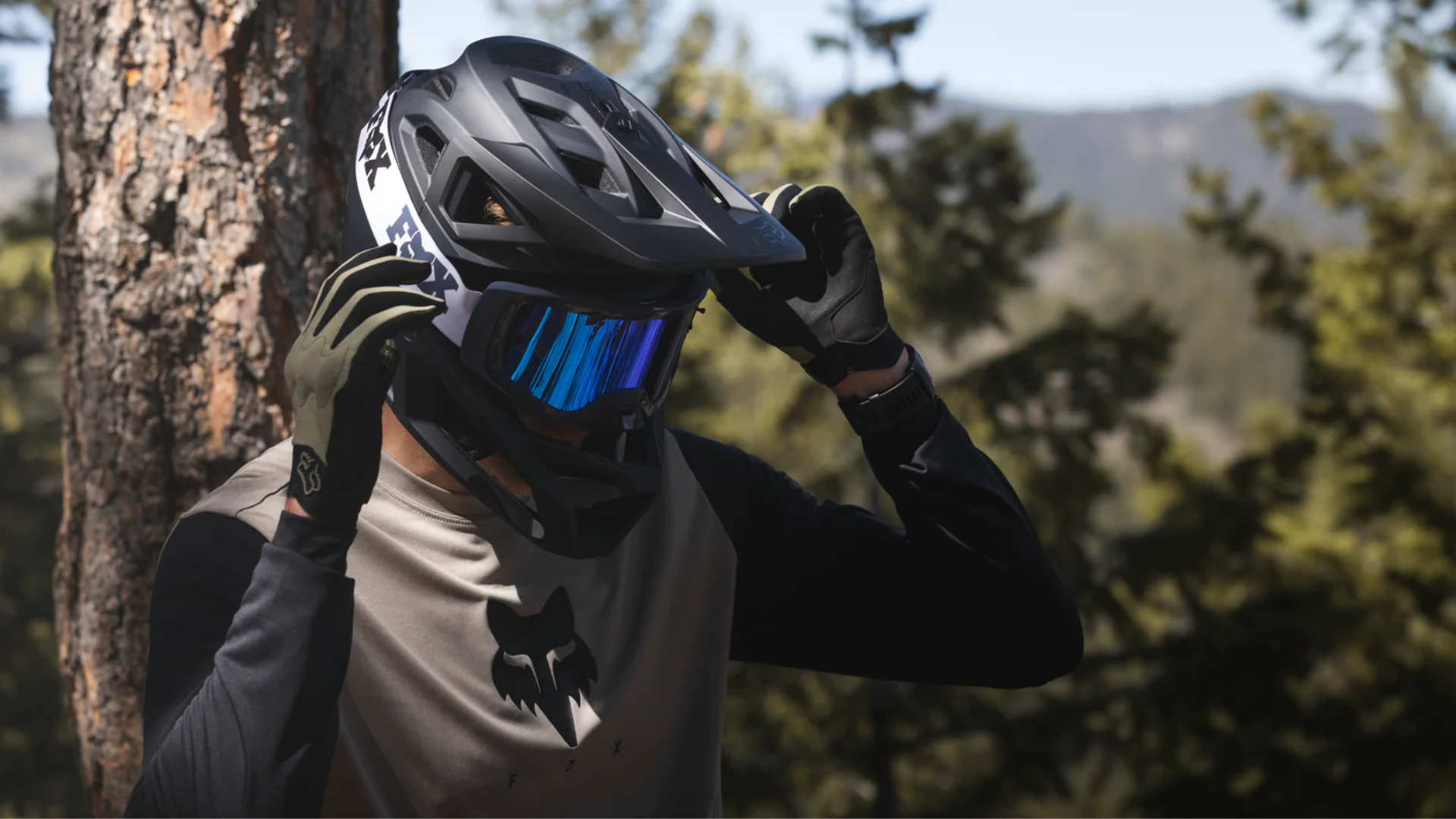 Екипирай се за есента с FOX Racing