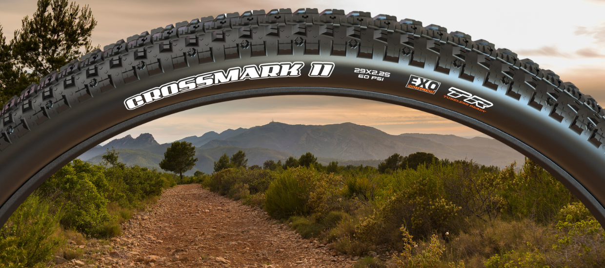 Скорост, лекота и предсказуемост на сух терен с гумите Maxxis Crossmark II